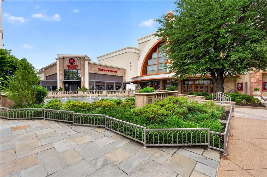 3 bedroom, 4 bathroom, 2,105 sq ft townhouse for sale at 3165 Paley Drive, Alpharetta, GA 30009 — photo 7