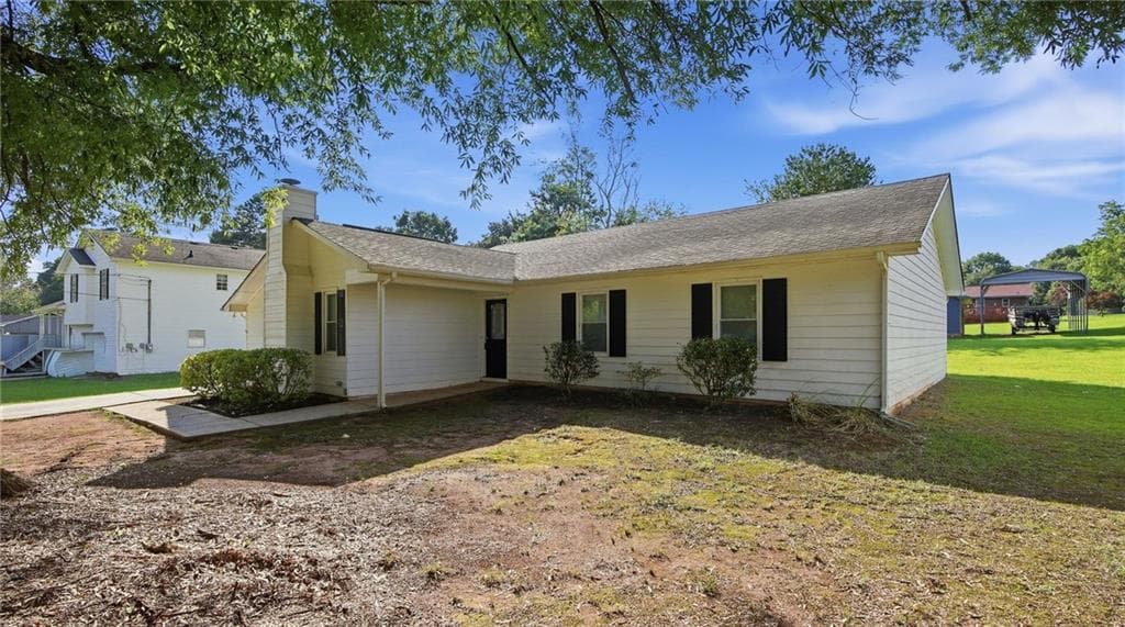 3 bedroom, 2 bathroom, 1,616 sq ft single family residence under contract at 248 Helen Drive, Monroe, GA 30656 — photo 4