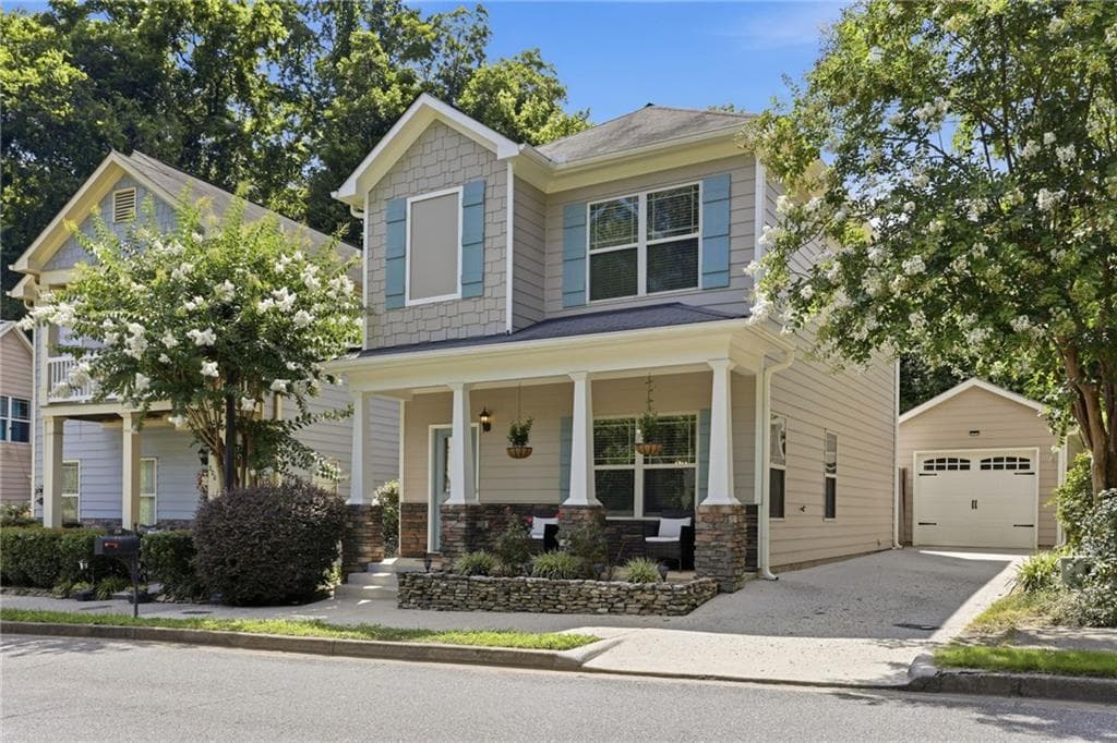 3 bedroom, 3 bathroom, 1,227 sq ft single family residence for sale at 218 W Marietta Street, Canton, GA 30114 — photo 3