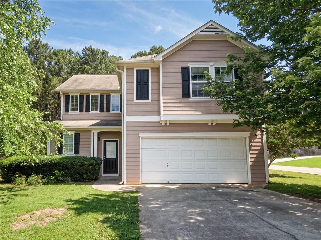 3 bedroom, 3 bathroom, 1,880 sq ft single family residence for sale at 160 Paxton Place, Newnan, GA 30263