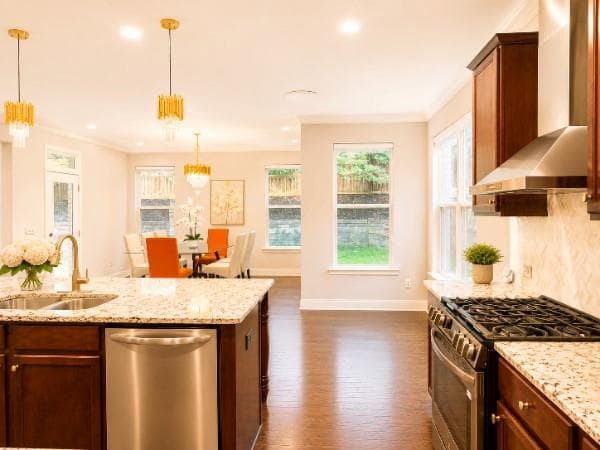 6 bedroom, 5 bathroom, 3,390 sq ft single family residence for sale at 2601 Arnold Palmer Way, Duluth, GA 30096 — photo 3