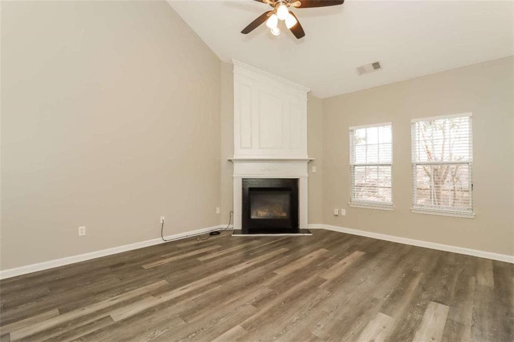 4 bedroom, 3 bathroom, 2,703 sq ft single family residence for sale at 1517 Fenmore Street, Lithia Springs, GA 30122 — photo 9
