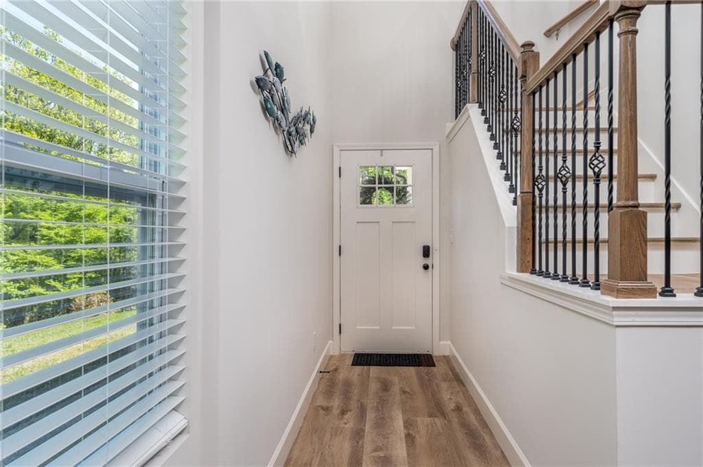 3 bedroom, 3 bathroom, 1,671 sq ft single family residence for sale at 3611 Tower Way, Gainesville, GA 30501 — photo 4