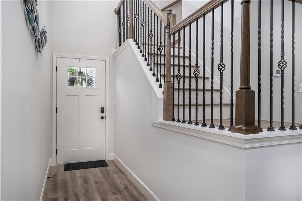 3 bedroom, 3 bathroom, 1,671 sq ft single family residence for sale at 3611 Tower Way, Gainesville, GA 30501 — photo 5