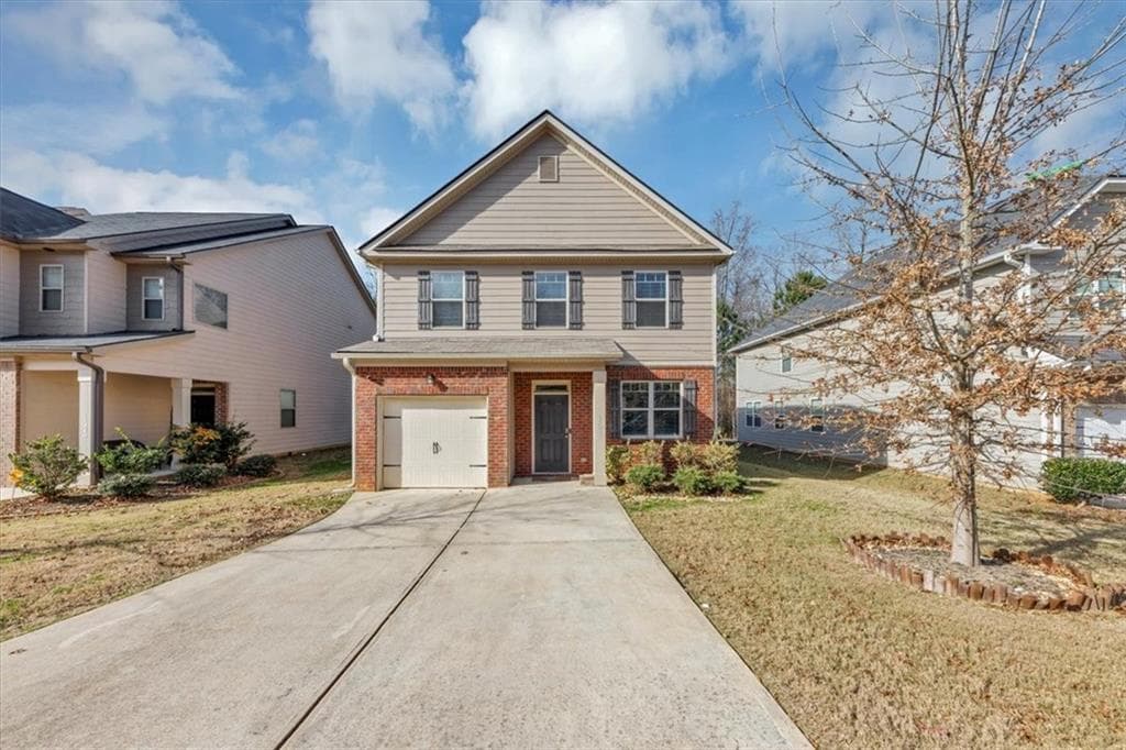 3 bedroom, 3 bathroom, 1,872 sq ft single family residence for sale at 11945 Lovejoy Crossing Way, Hampton, GA 30228 — photo 2