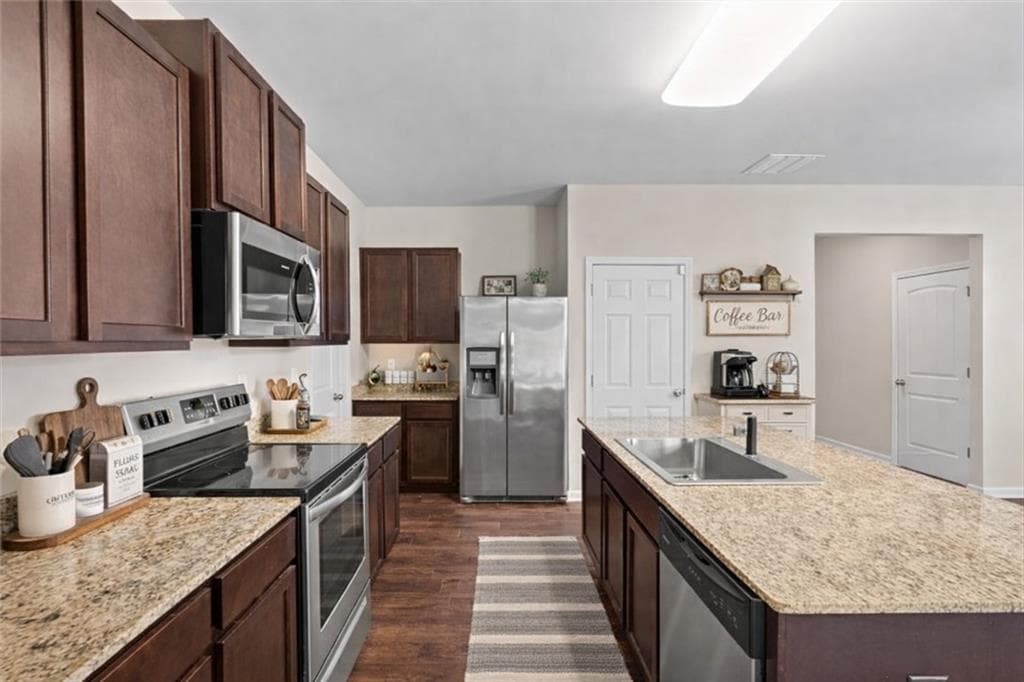 5 bedroom, 3 bathroom, 2,480 sq ft single family residence for sale at 201 Hayes Park Drive, Dallas, GA 30132 — photo 10