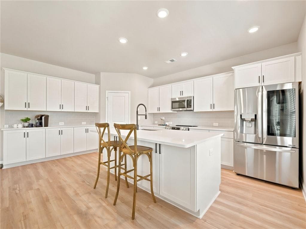 3 bedroom, 3 bathroom, 1,860 sq ft single family residence for sale at 107 Red Cloud Walk, Waleska, GA 30183 — photo 5