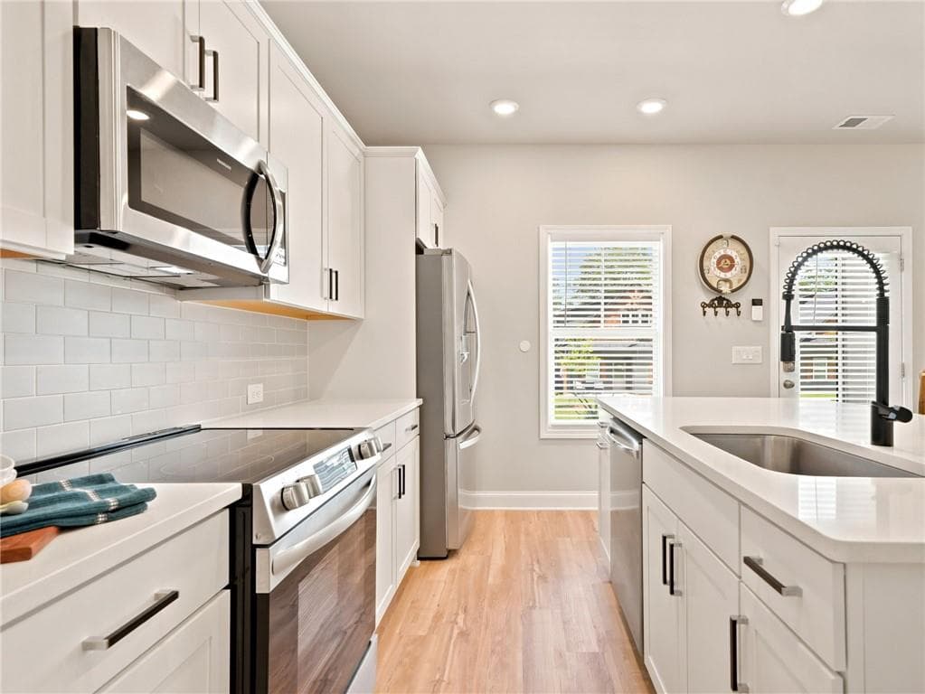 3 bedroom, 3 bathroom, 1,860 sq ft single family residence for sale at 107 Red Cloud Walk, Waleska, GA 30183 — photo 8