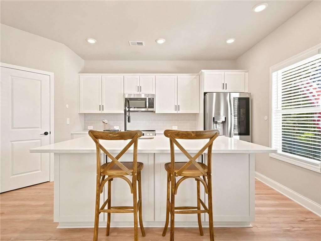 3 bedroom, 3 bathroom, 1,860 sq ft single family residence for sale at 107 Red Cloud Walk, Waleska, GA 30183 — photo 9