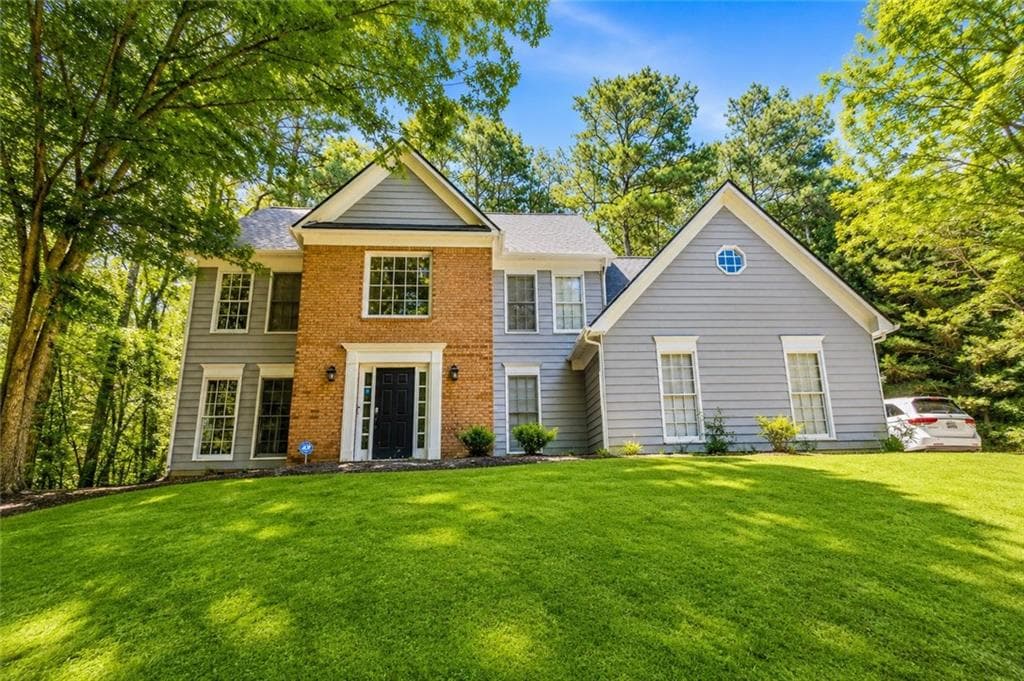 4 bedroom, 3 bathroom, 2,854 sq ft single family residence for sale at 1180 Roseberry Court, Grayson, GA 30017 — photo 2