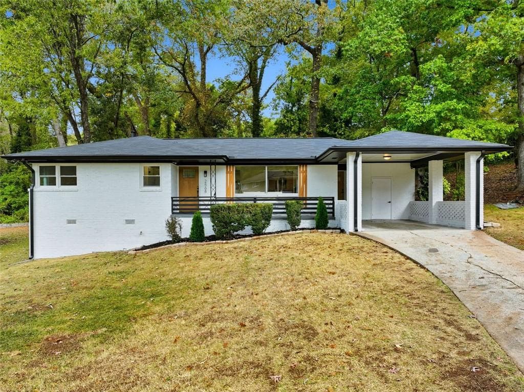 2568 Fontaine Circle, Decatur, GA 30032 — most recent listing photo