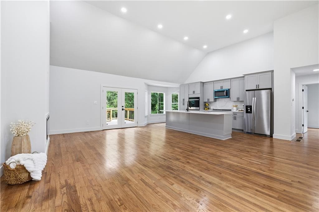 4 bedroom, 3 bathroom, 2,048 sq ft single family residence for sale at 2520 Conley Drive, Cumming, GA 30040 — photo 8