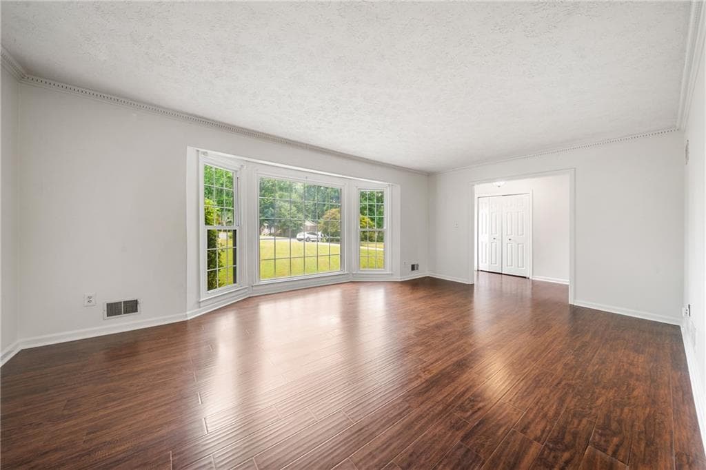 4 bedroom, 3 bathroom, 2,158 sq ft single family residence for sale at 4576 Cedar Knoll Drive, Marietta, GA 30066 — photo 7