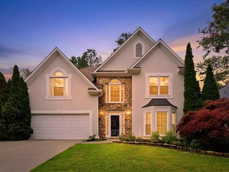 4 bedroom, 3 bathroom, 2,844 sq ft single family residence for sale at 3125 Wyntree Drive, Norcross, GA 30071 — photo 2