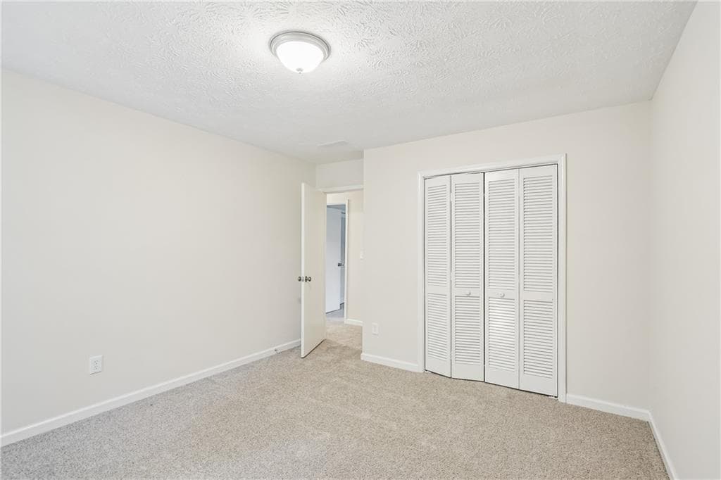 4 bedroom, 3 bathroom, 2,579 sq ft single family residence under contract at 4927 Dillards Mill Way, Duluth, GA 30096 — photo 8