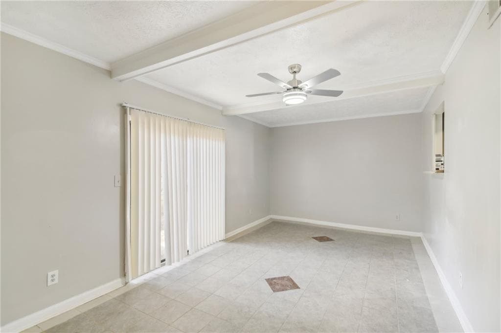 3 bedroom, 2 bathroom, 1,302 sq ft townhouse for sale at 6429 Woodstone Way, Morrow, GA 30260 — photo 9