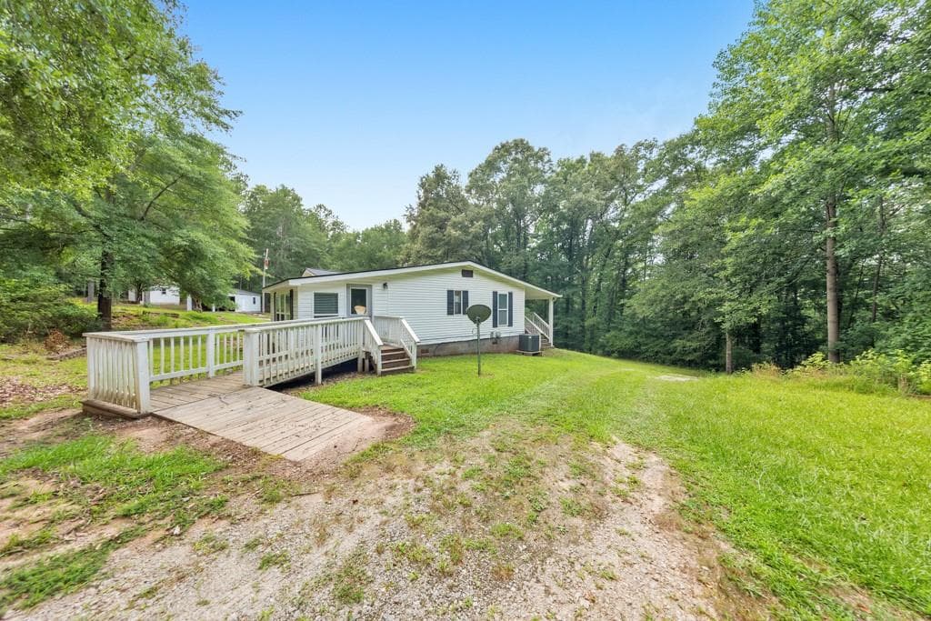 4 bedroom, 2 bathroom, 2,090 sq ft single family residence for sale at 4941 N Helton Road, Winston, GA 30187 — photo 9