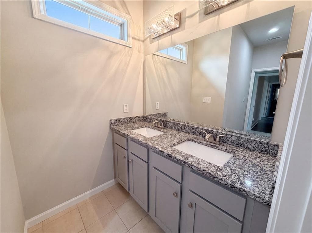 4 bedroom, 4 bathroom, 2,638 sq ft single family residence for sale at 5317 Winmire Lane, Stone Mountain, GA 30088 — photo 9