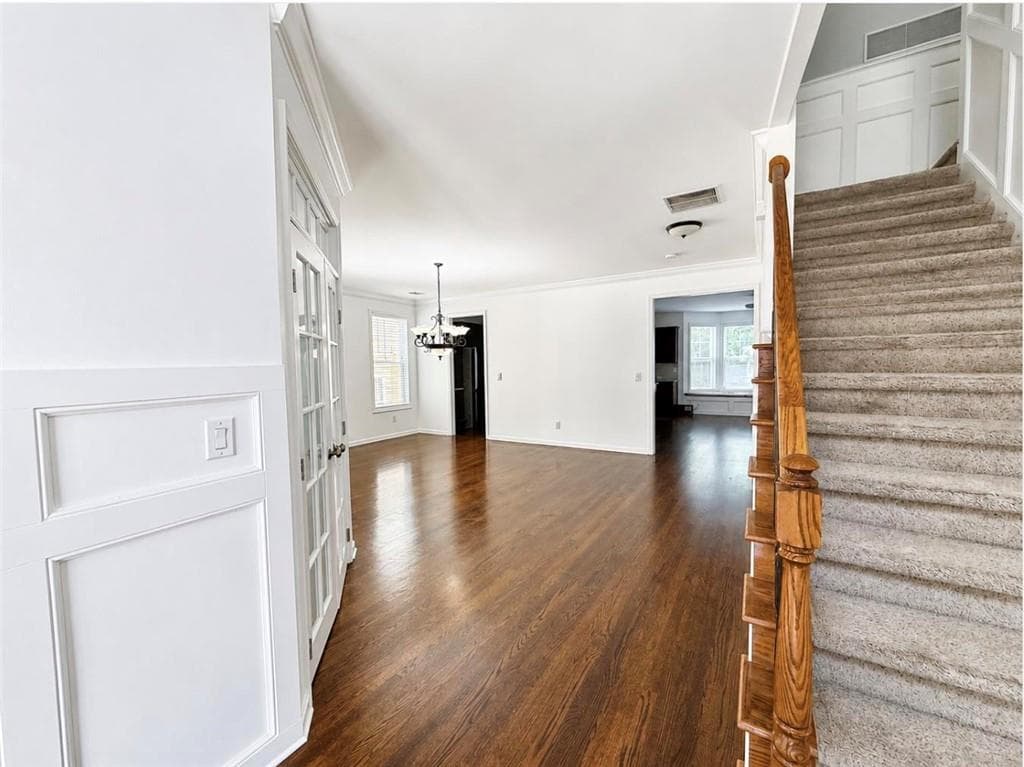 4 bedroom, 4 bathroom, 3,752 sq ft single family residence for sale at 320 New point Lane, Canton, GA 30114 — photo 4