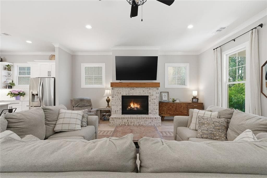 5 bedroom, 5 bathroom, 3,200 sq ft single family residence for sale at 190 Chestnut Street, Ball Ground, GA 30107 — photo 8