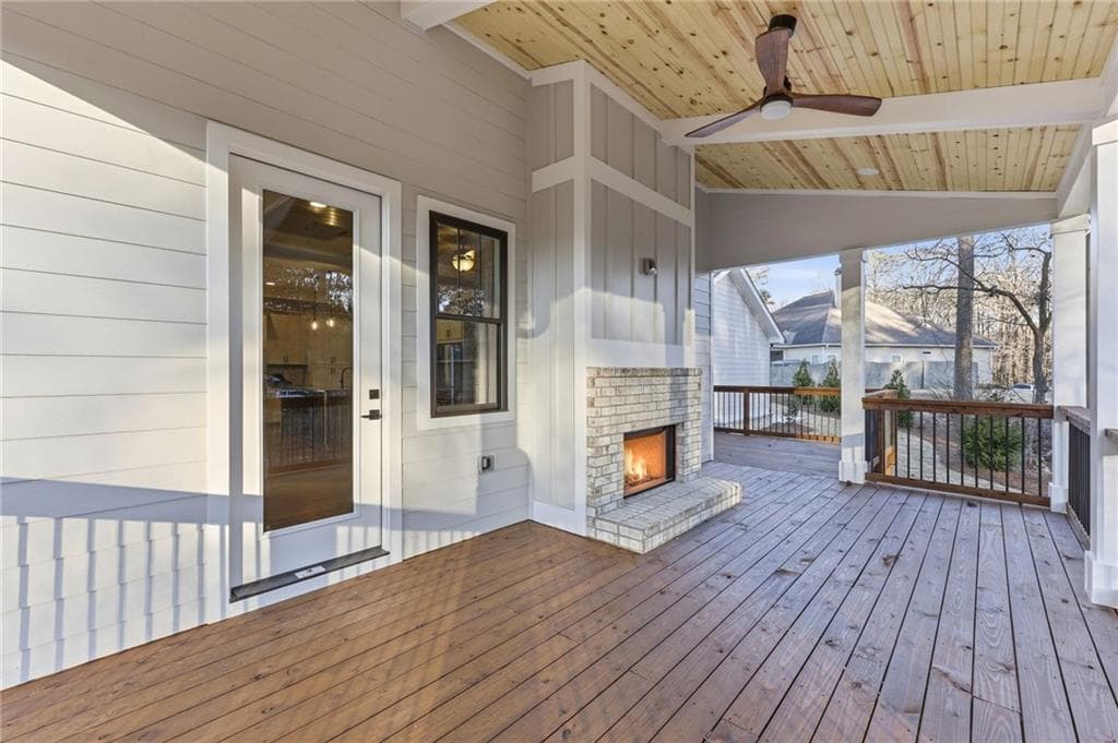 5 bedroom, 4 bathroom, 5,526 sq ft single family residence for sale at 6054 Stewart Road, Buford, GA 30518 — photo 9