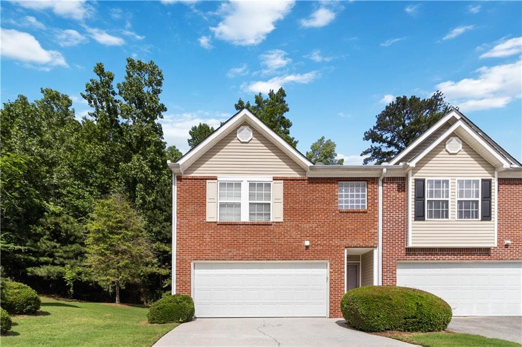 3 bedroom, 3 bathroom, 1,512 sq ft townhouse for rent at 897 Brickleridge Lane, Mableton, GA 30126 for $2,100 a month — photo 1 of 27