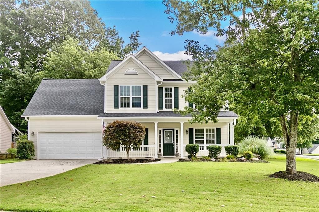 4 bedroom, 3 bathroom, 2,136 sq ft single family residence under contract at 4026 Mcdowell Drive, Acworth, GA 30101 — photo 2