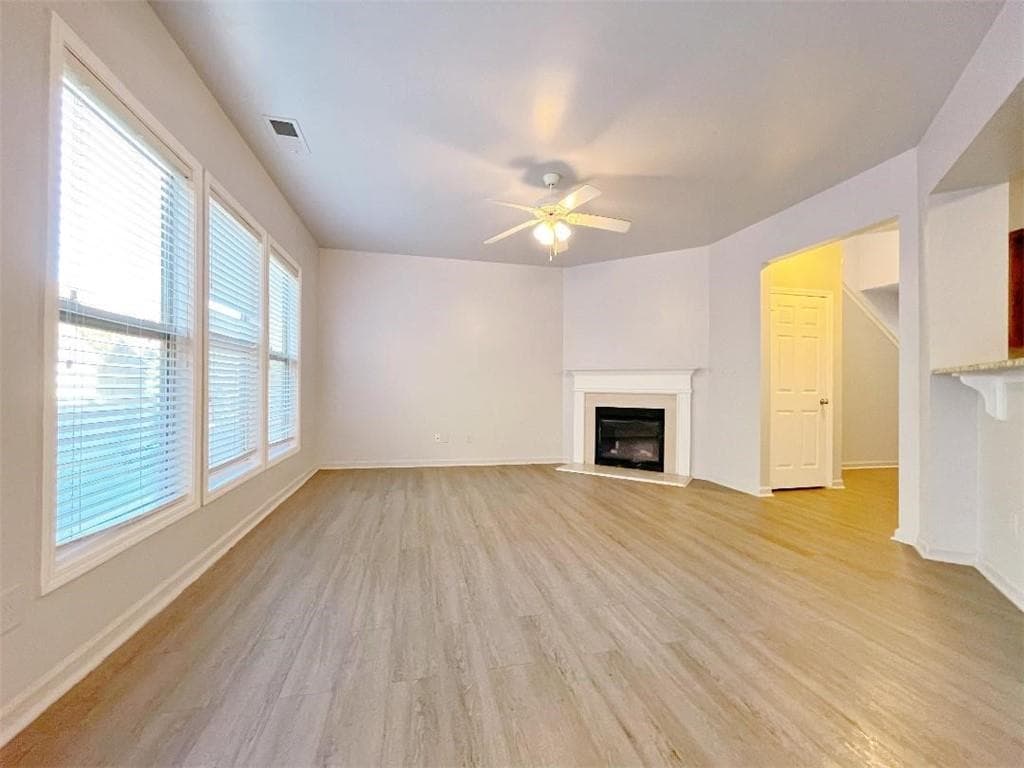 4 bedroom, 3 bathroom, 1,899 sq ft single family residence for rent at 2305 Harvest Ridge Circle, Buford, GA 30519 for $2,300 a month — photo 6