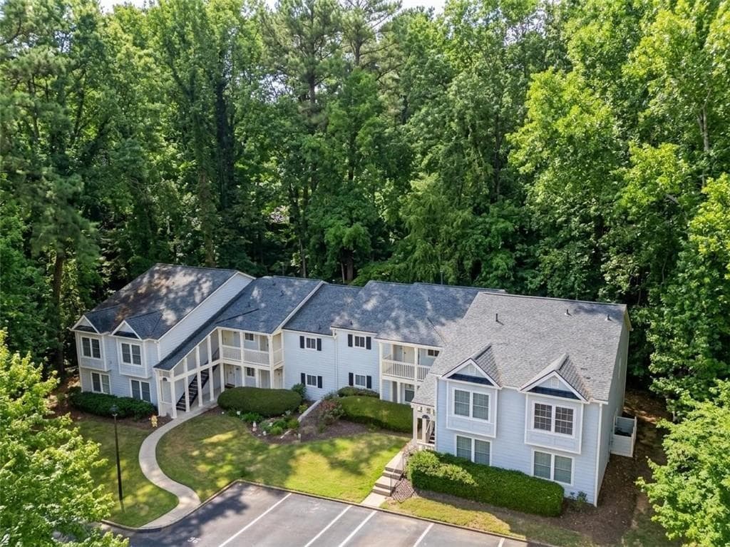 1 bedroom, 2 bathroom, 881 sq ft condominium sold at 36 Doranne Court, Smyrna, GA 30080