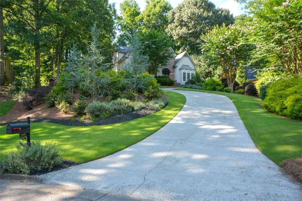645 Leather Hinge Trail, Roswell, GA 30075 — most recent listing photo