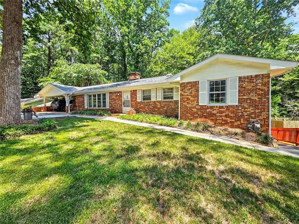 621 Rays Road, Stone Mountain, GA 30083 — most recent listing photo