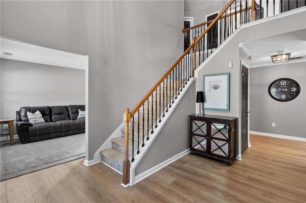 4 bedroom, 3 bathroom, 2,612 sq ft single family residence under contract at 5417 Woodstream Court, Gainesville, GA 30507 — photo 3