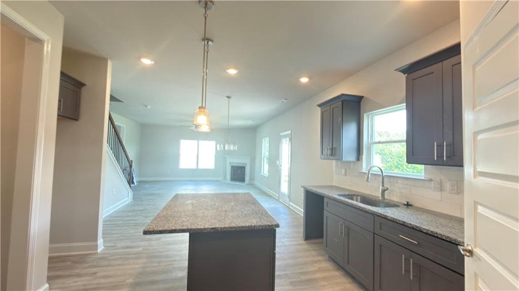 4 bedroom, 3 bathroom, 2,307 sq ft single family residence under contract at 629 Bald Ridge Circle, Demorest, GA 30535 — photo 6