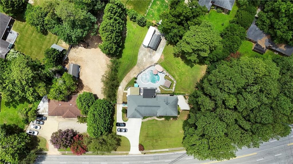 3 bedroom, 3 bathroom, 2,786 sq ft single family residence sold at 3999 Chamblee Tucker Road, Atlanta, GA 30340