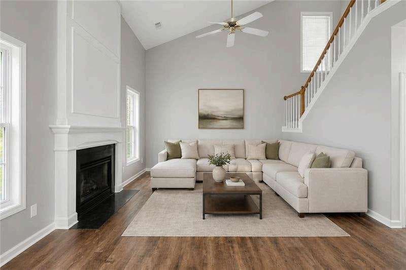3 bedroom, 3 bathroom, 2,514 sq ft single family residence for sale at 1208 Everwood Drive, Marietta, GA 30008 — photo 2