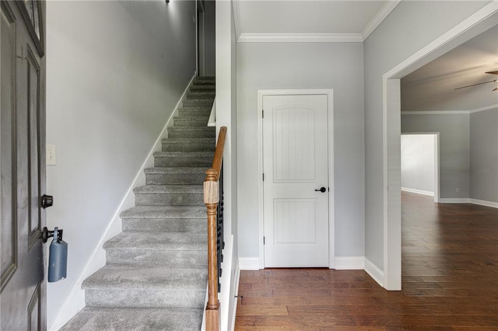 4 bedroom, 4 bathroom, 2,800 sq ft single family residence for sale at 440 S Alexander Street, Buford, GA 30518 — photo 4