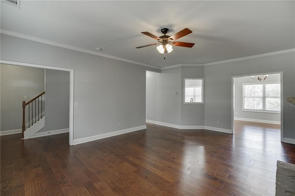 4 bedroom, 4 bathroom, 2,800 sq ft single family residence for sale at 440 S Alexander Street, Buford, GA 30518 — photo 6