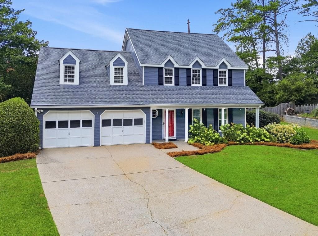 4 bedroom, 3 bathroom, 2,332 sq ft single family residence under contract at 1303 Partridge Way, Marietta, GA 30062 — photo 2