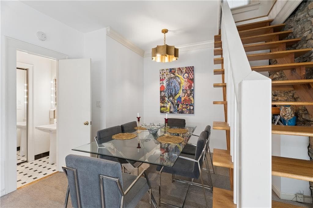 1 bedroom, 2 bathroom, 1,200 sq ft triplex for rent at 11 Polo Drive, Atlanta, GA 30309 for $2,300 a month — photo 3