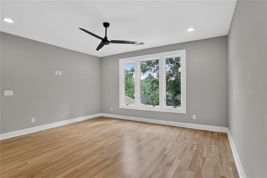 3 bedroom, 3 bathroom, 2,454 sq ft townhouse under contract at 244 Locust Street B, Atlanta, GA 30317 — photo 10