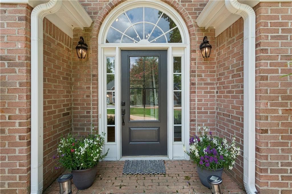 5 bedroom, 3 bathroom, 2,973 sq ft single family residence sold at 1441 Livingston Drive, Marietta, GA 30064