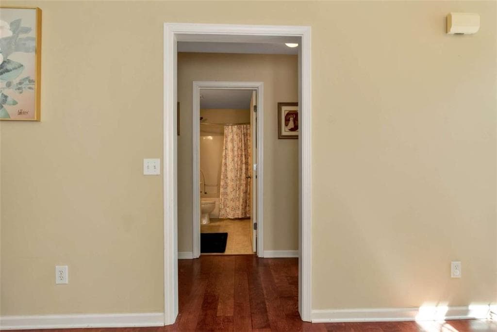 3 bedroom, 2 bathroom, 2,372 sq ft single family residence under contract at 222 Jefferson Walk Circle, Jefferson, GA 30549 — photo 10