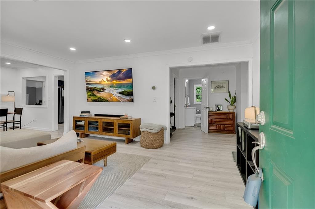 3 bedroom, 2 bathroom, 1,527 sq ft single family residence for sale at 1145 Fayetteville Road, Atlanta, GA 30316 — photo 7