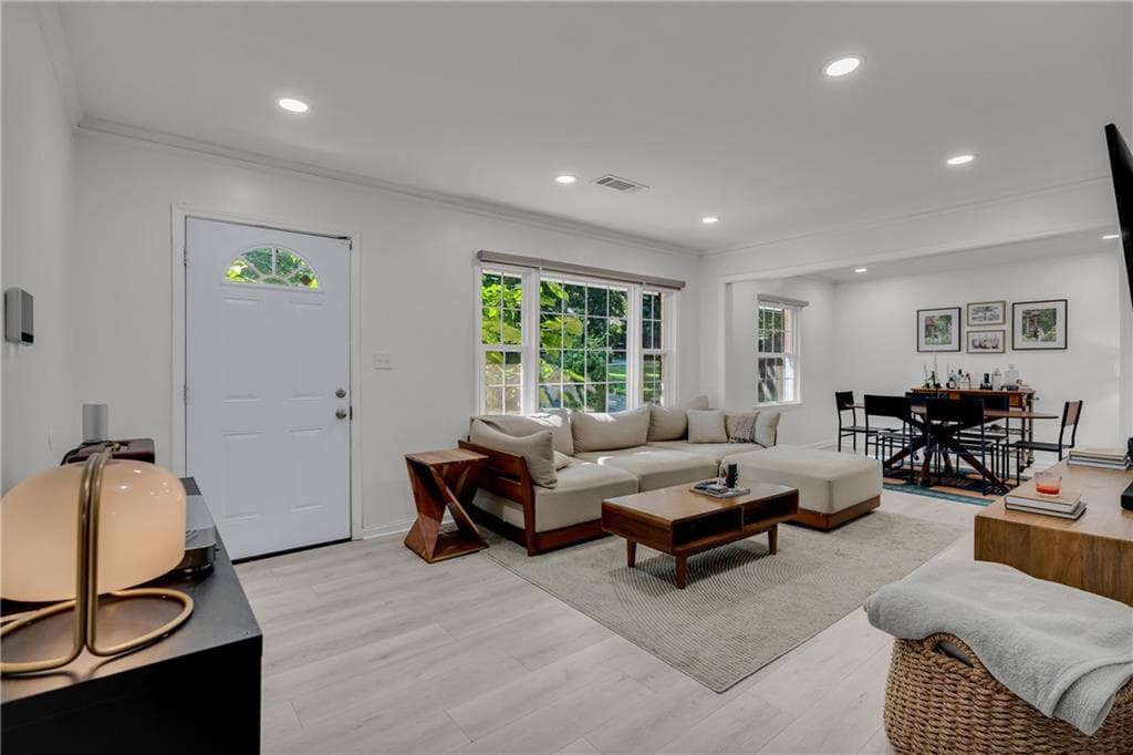 3 bedroom, 2 bathroom, 1,527 sq ft single family residence for sale at 1145 Fayetteville Road, Atlanta, GA 30316 — photo 8