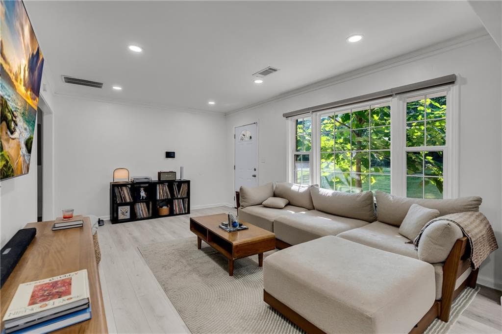 3 bedroom, 2 bathroom, 1,527 sq ft single family residence for sale at 1145 Fayetteville Road, Atlanta, GA 30316 — photo 9