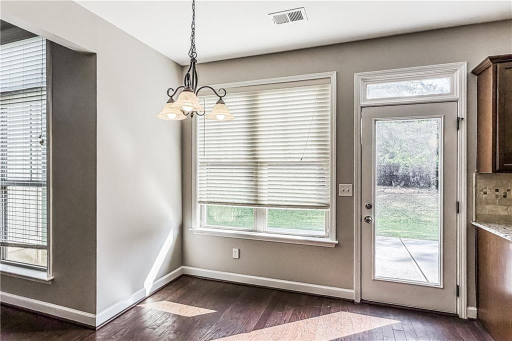 5 bedroom, 3 bathroom, 3,256 sq ft single family residence for sale at 449 Rockford Pass, Marietta, GA 30064 — photo 7