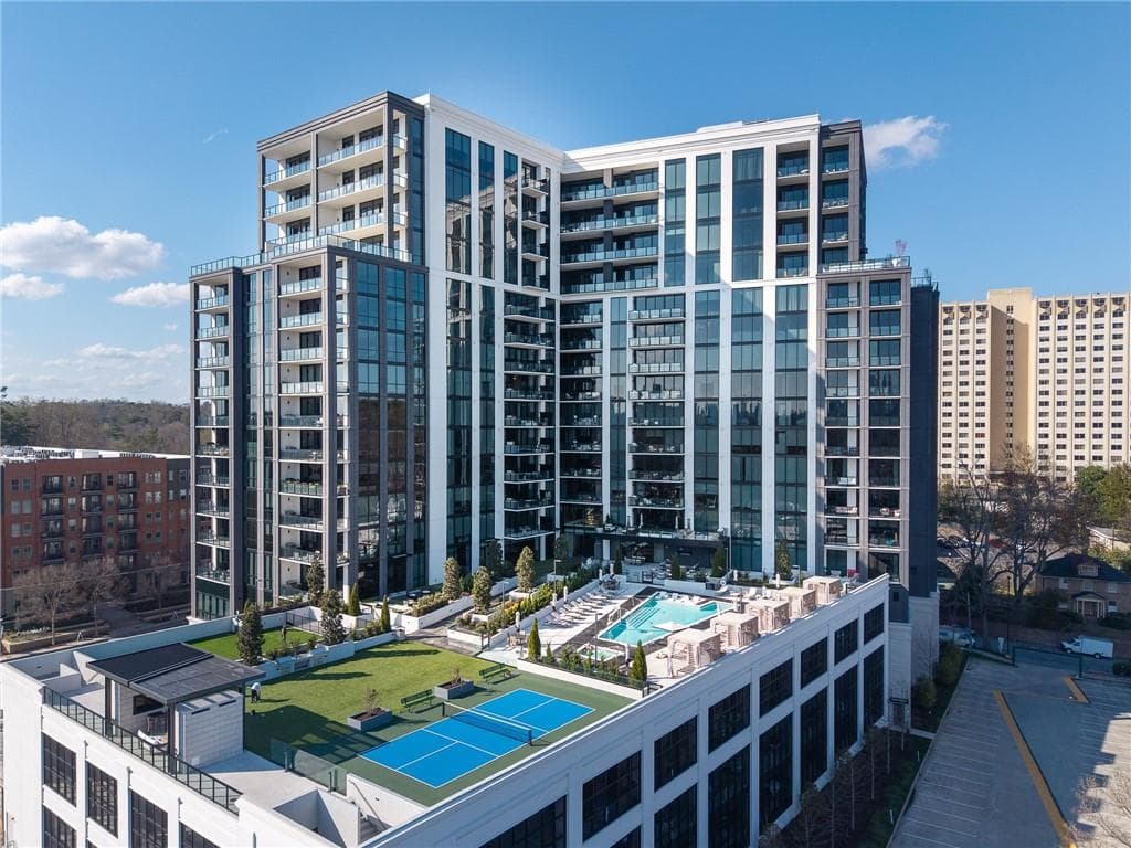 2 bedroom, 3 bathroom, 2,639 sq ft condominium for sale at 2425 Peachtree Road 1704, Atlanta, GA 30305 — photo 1 of 79