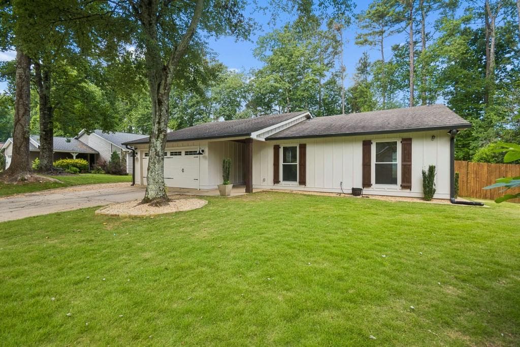 10760 Indian Village Drive, Alpharetta, GA 30022 — most recent listing photo