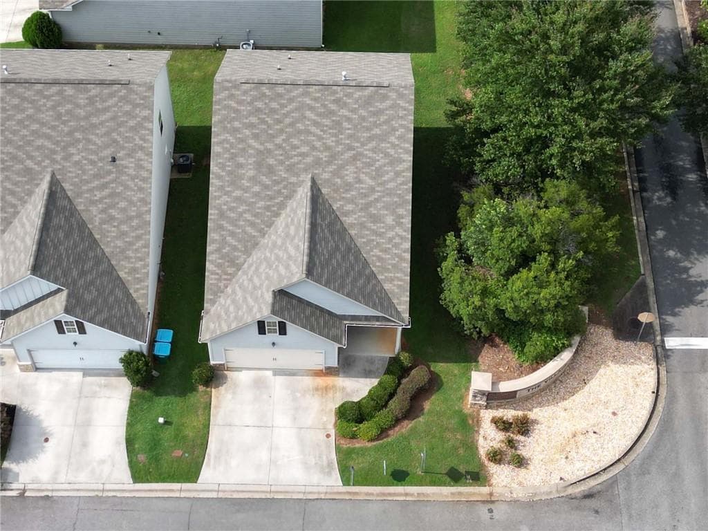 3 bedroom, 3 bathroom, 1,985 sq ft single family residence for sale at 10 Castlemoor Loop, Adairsville, GA 30103 — photo 6