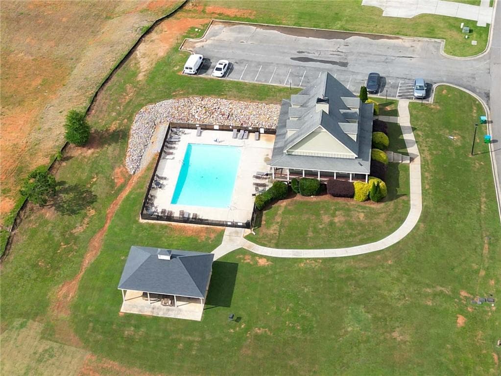 3 bedroom, 3 bathroom, 1,985 sq ft single family residence for sale at 10 Castlemoor Loop, Adairsville, GA 30103 — photo 10
